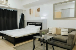 Eastwood LeGrand 3 Cozy Staycation